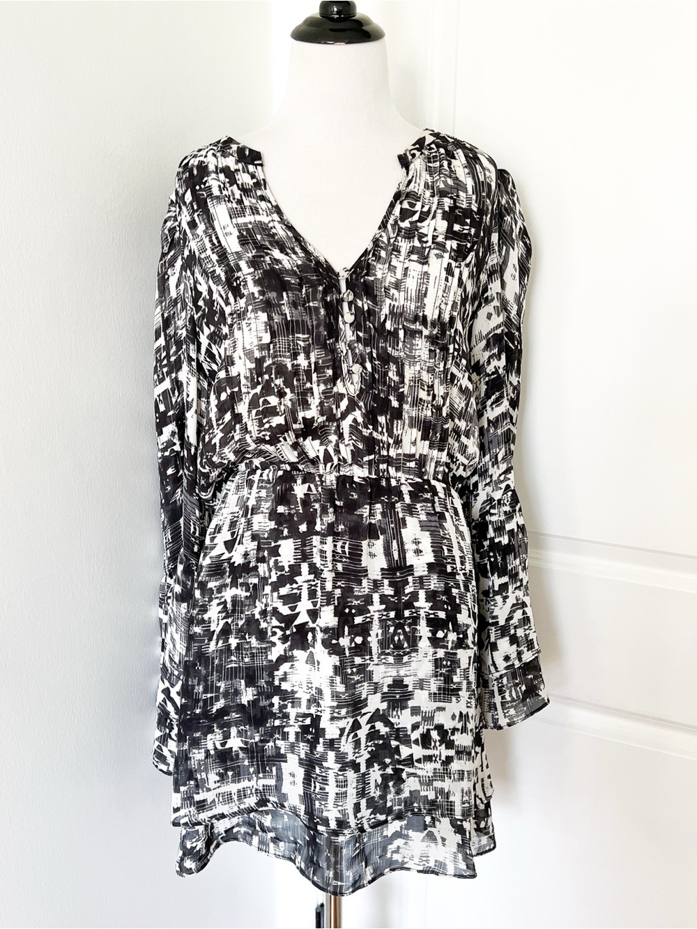 Parker Black and White Printed Mini Dress - Large